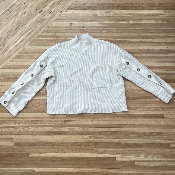 Mango turtleneck button sleeve sweater - Picture 1 of 1